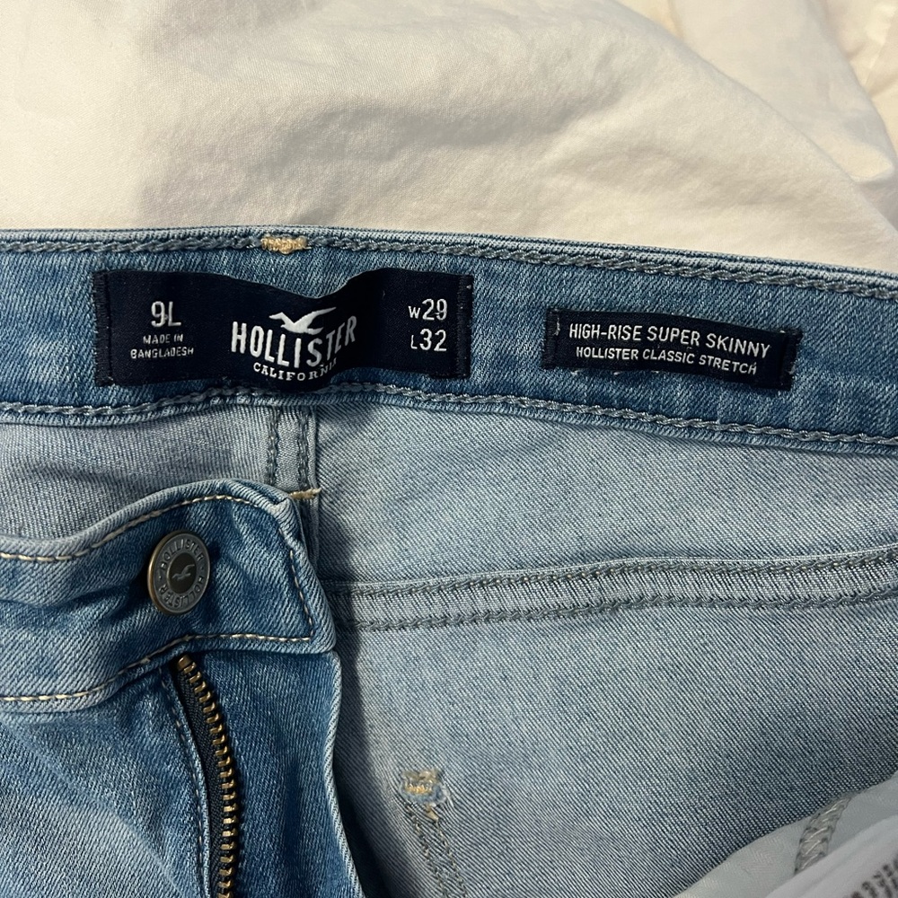 Hollister high rise skinny jeans